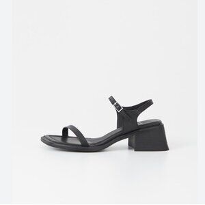Vagabond Ines sandals minimalist style - size 38 - black - excellent condition